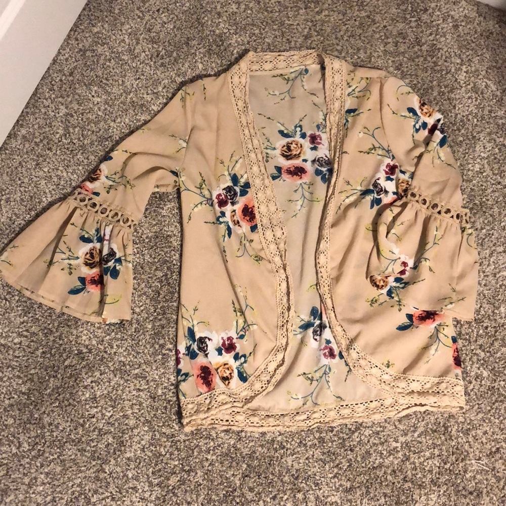 Lightweight Loose Cardigan